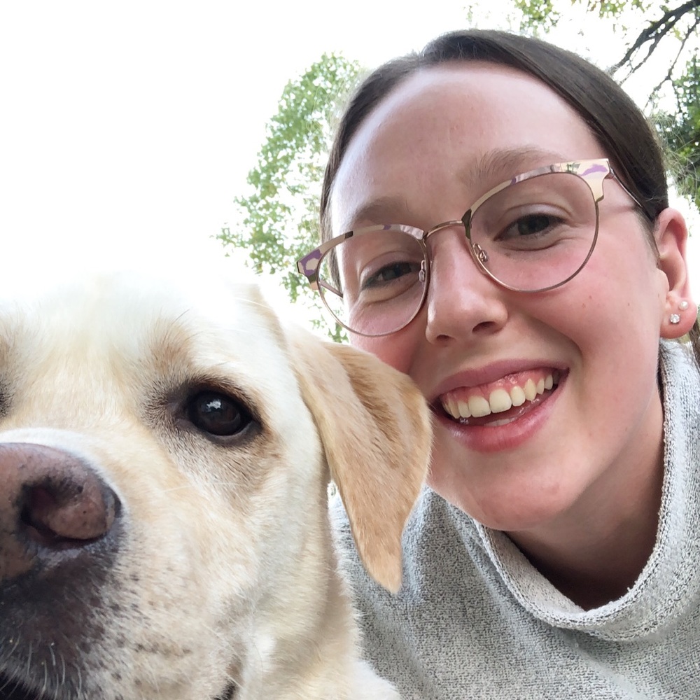 Meet your Posher, Caitlin